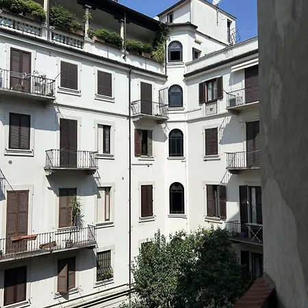 La Reggia Apartment Milan Exterior photo